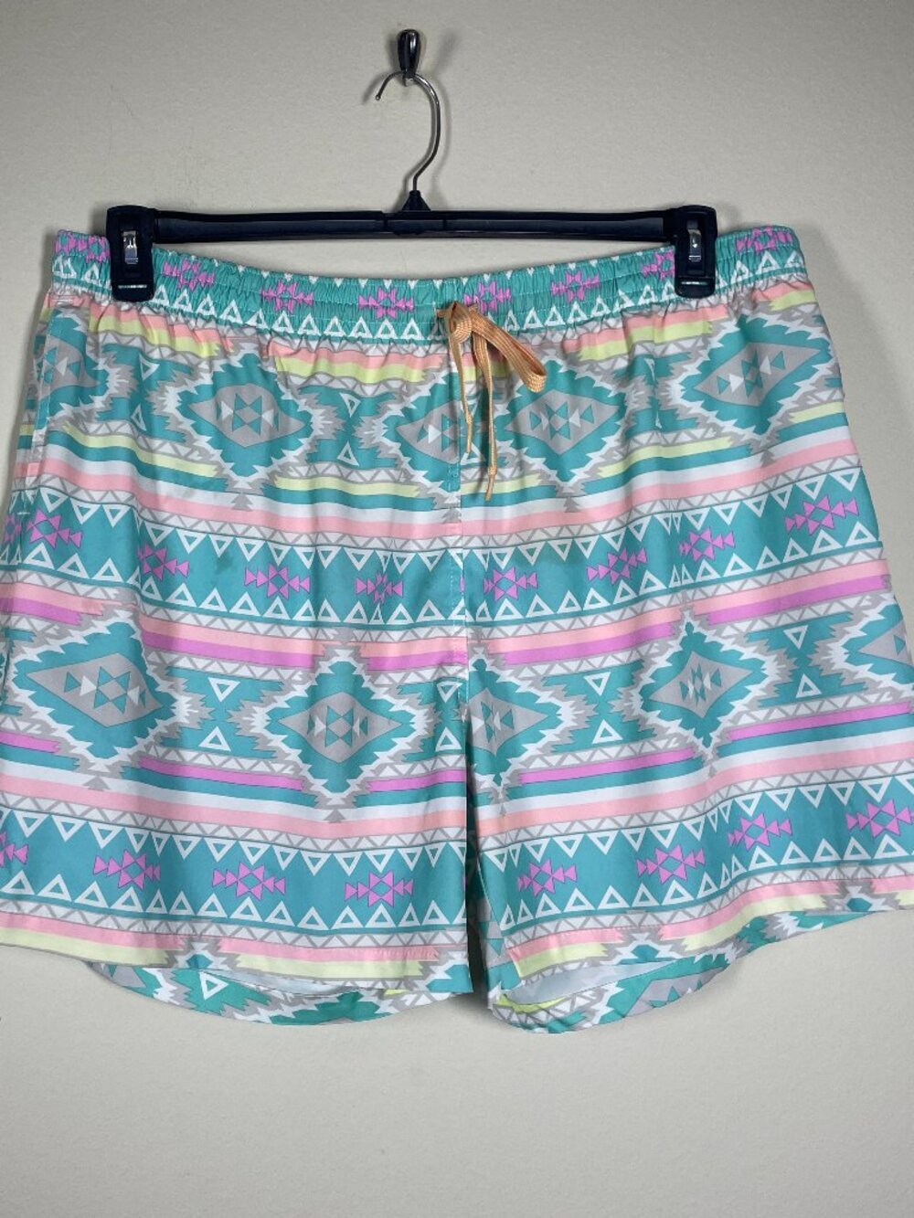 Chubbies Men's 3XL Aztec Geometric Swim Trunks Teal Pink 6" Inseam Mesh Lining!